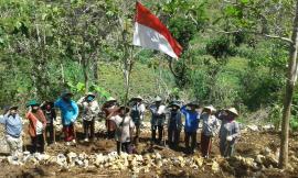 PETANI GEBANG RAYAKAN HUT RI KE 76